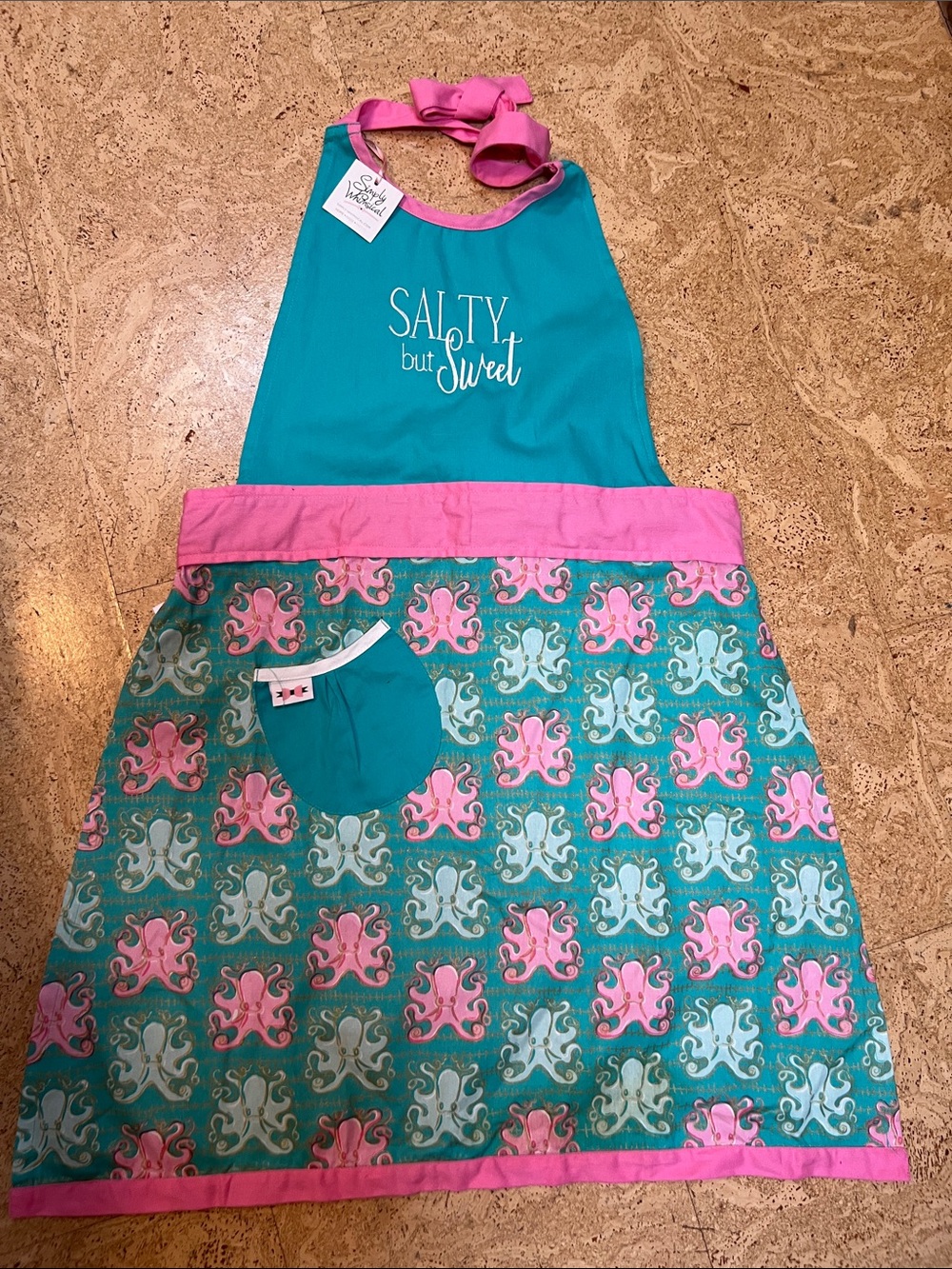 NWT Apron by Simply Whimsical